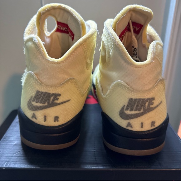 Jordan 5 Off White “Sail” Size 7.5M - Picture 2 of 8